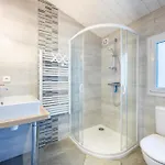 度假居 Agreable Maison Sablaise 莱萨布勒-多洛讷